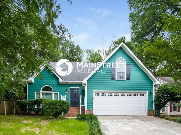 2316 Torrington Ln, Charlotte, NC 28262