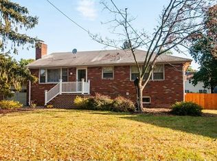 155 Hancock Rd, Piscataway, NJ 08854