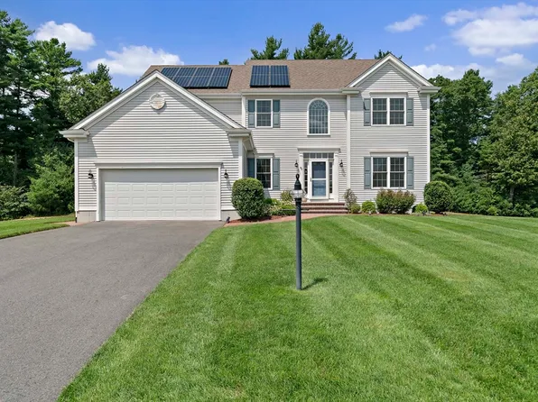 42 Magnolia Way, Bridgewater, MA 02324