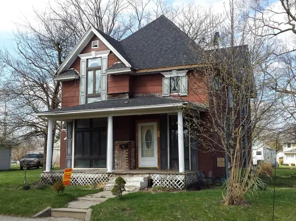 635 N Walnut St, South Bend, IN 46628