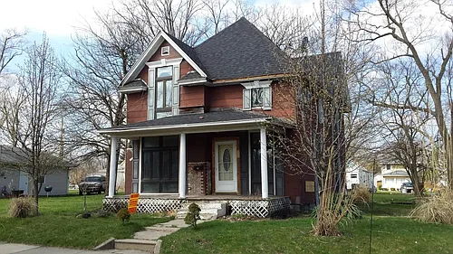 635 N Walnut St Photo 1