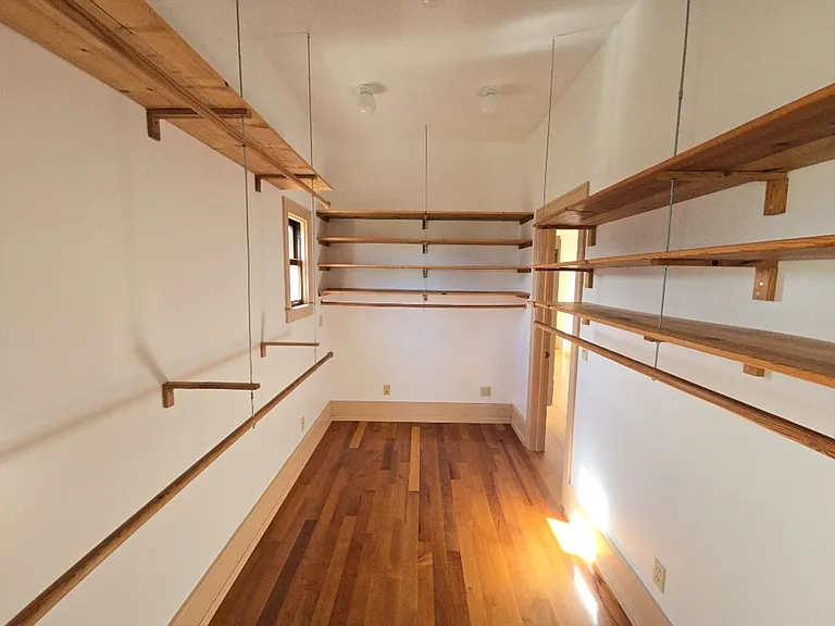 2754 Van Duzen St — Photo 20