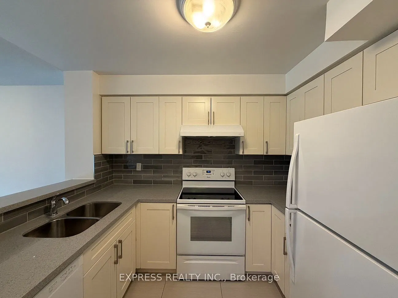 1 bed, $2,500 — Photo 1