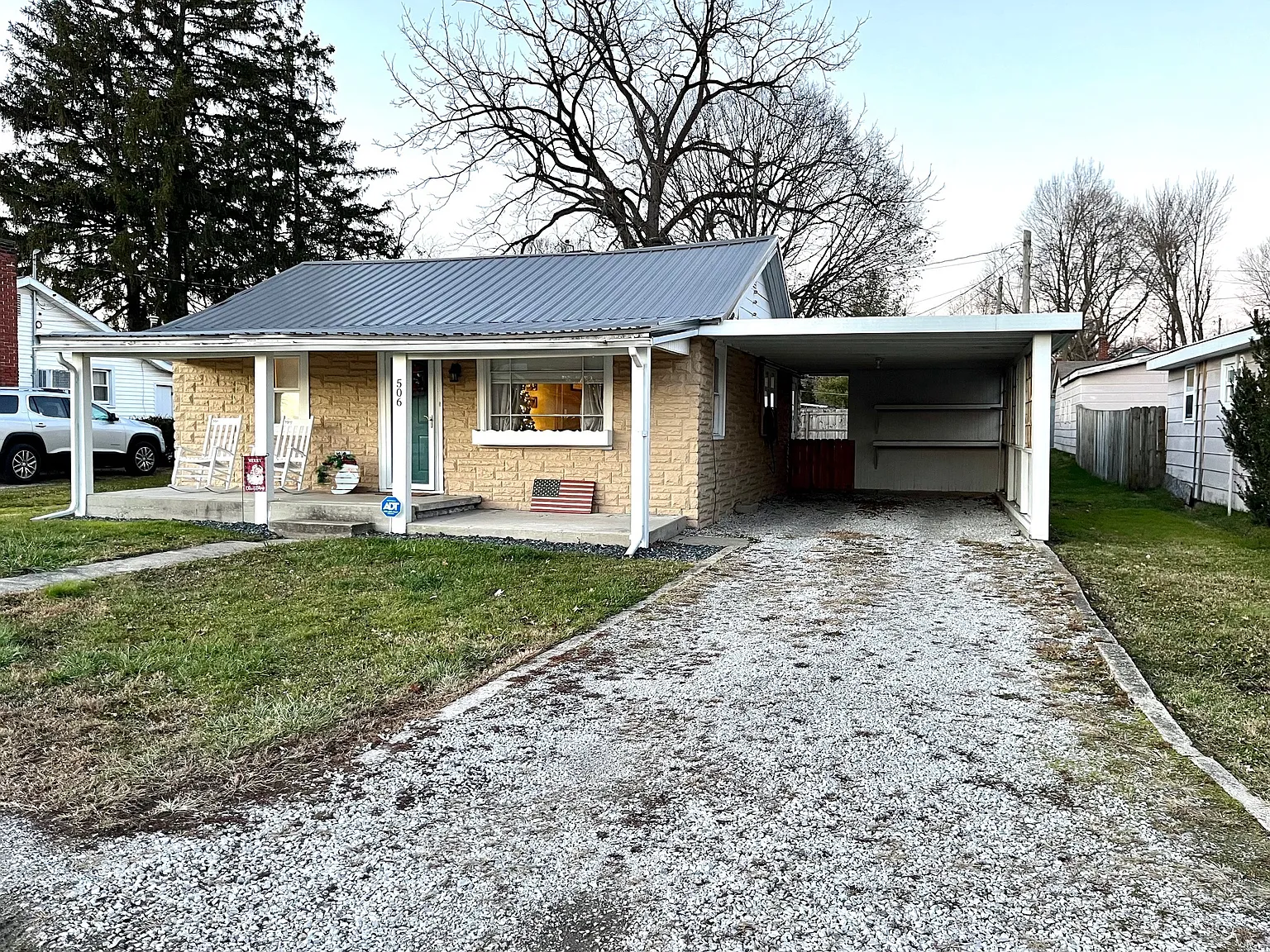 506 Ray St photo 1