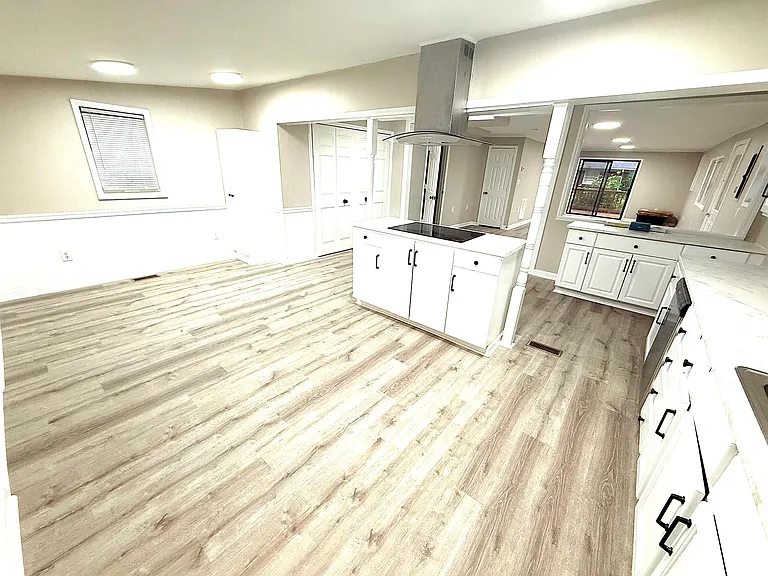 Kitchen area