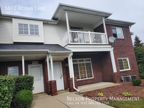 5872 Acorn Ln