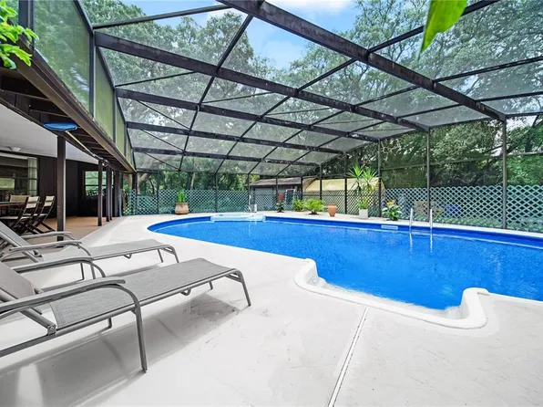 555 S DALE CIRCLE, DELAND, FL 32720