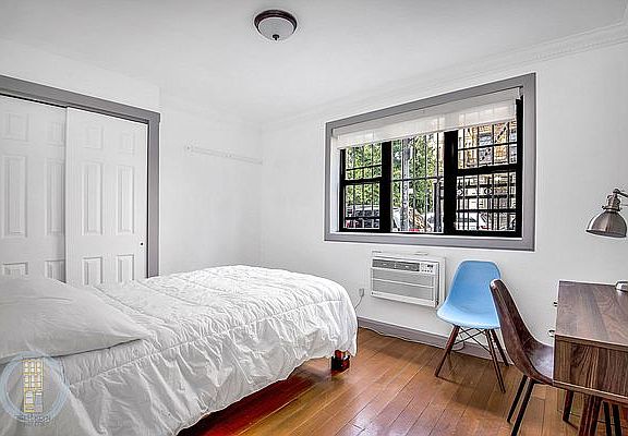 4th image of 146 W 133rd St #G