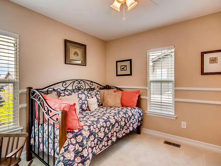 10616 Clearview Ln — Photo 13