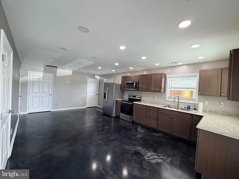 316 Monticello Ave #A — Photo 14
