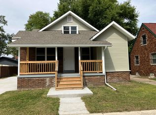 1127 Minnie St, Port Huron, MI
