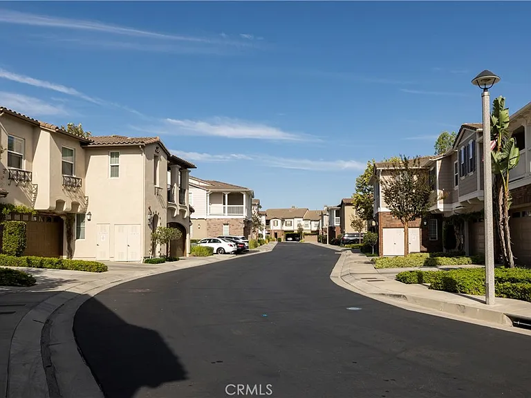 18945 Northern Dancer Ln — Photo 3
