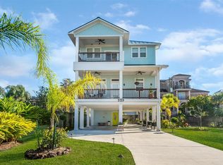 539 E Shore Dr, Clear Lake Shores, TX 77565