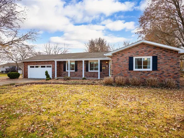 804 E Chestnut St, Benld, IL 62009
