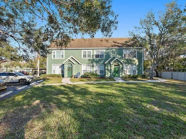 10470 White Lake Ct, Tampa, FL 33626