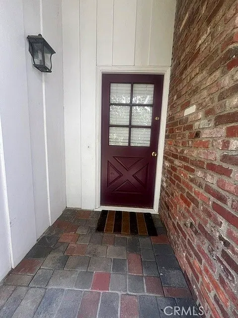 3 bed, 1405 sqft, $5,525 — Photo 3