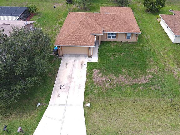 3rd image of 2717 NW 11th St