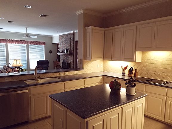 2nd image of 29809 Fairway Vista Dr