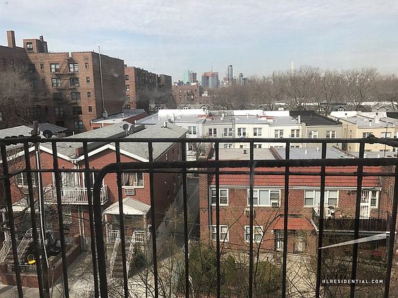 5th image of 3977 51st St APT D6