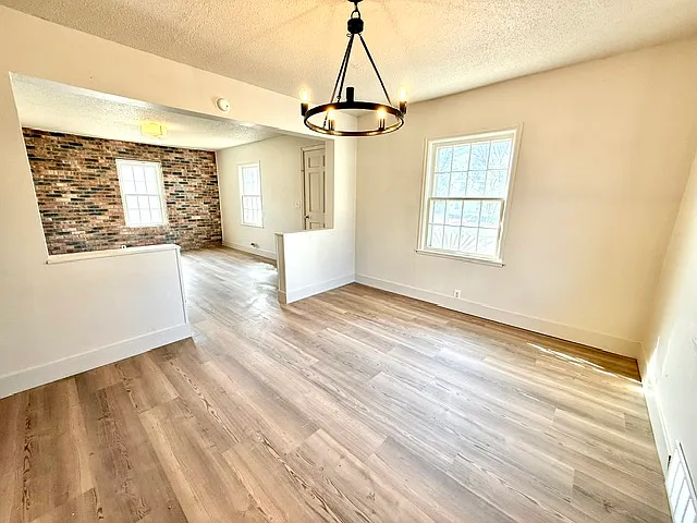 4 bed, 1650 sqft, $1,650 — Photo 4