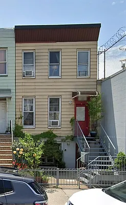 320 42nd Street 