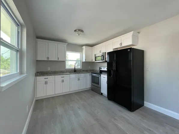 2704 E Columbus Dr., 2704 E Columbus Dr #C, Tampa, FL 33605