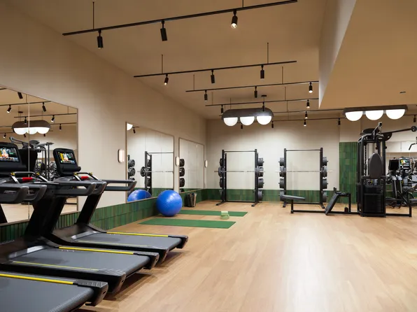 55 Willoughby Street image 1 of 12