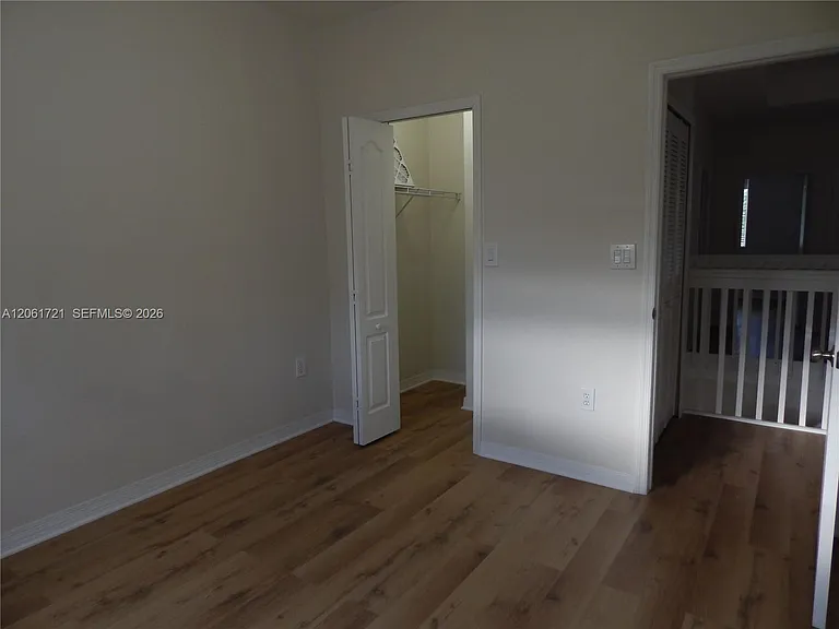 320 SW 87th Ct — Photo 22