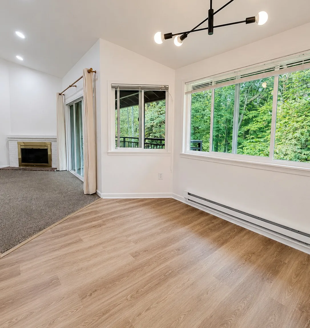 2 bed, 880 sqft, $2,290 — Photo 3