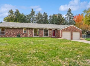 6826 Colby Ave, Windsor Heights, IA 50324