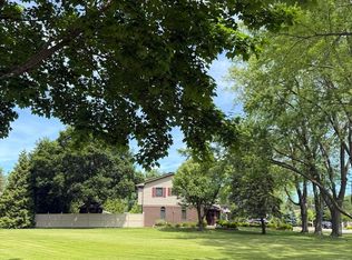 2110 Cherry Ave, Hanover Park, IL 60133