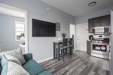 1st image of 309 Westminster Pl APT 2