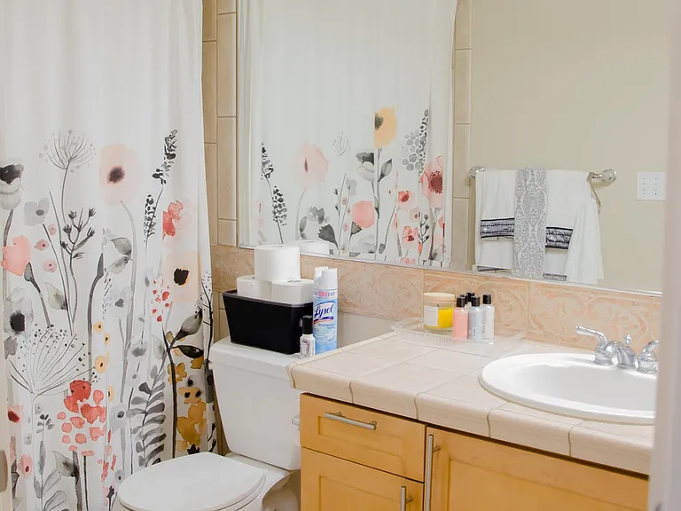326 Queen Anne Ave N #503 — Photo 4