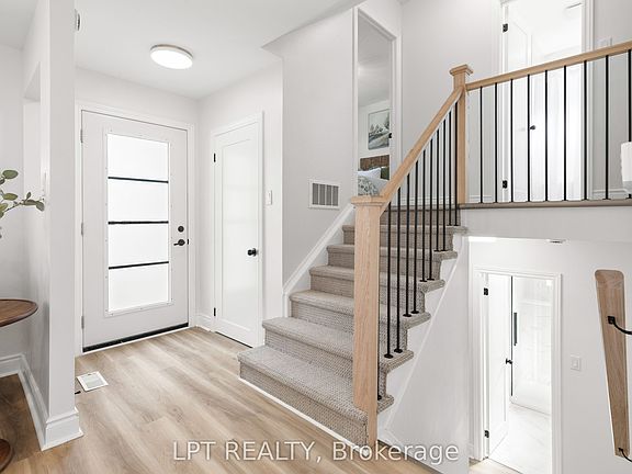4th image of 868 Liverpool Rd