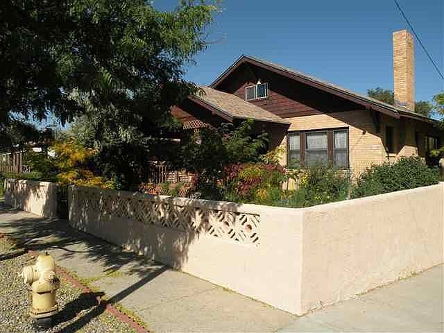 1st image of 411 E Logan Ave