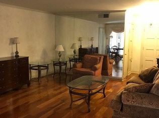 3000 Saint Charles Ave APT 208, New Orleans, LA 70115