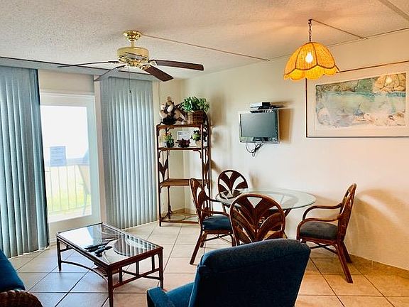 3rd image of 5550 Gulf Blvd #202