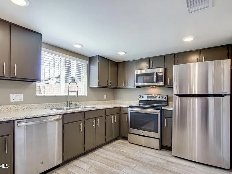 8303 E Thomas Rd — Photo 3