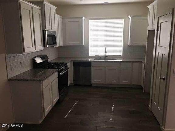 5th image of 2730 S Valle Verde