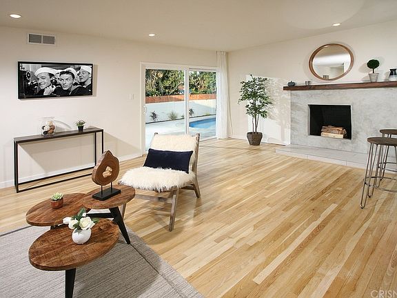3rd image of 7032 Fallbrook Ave
