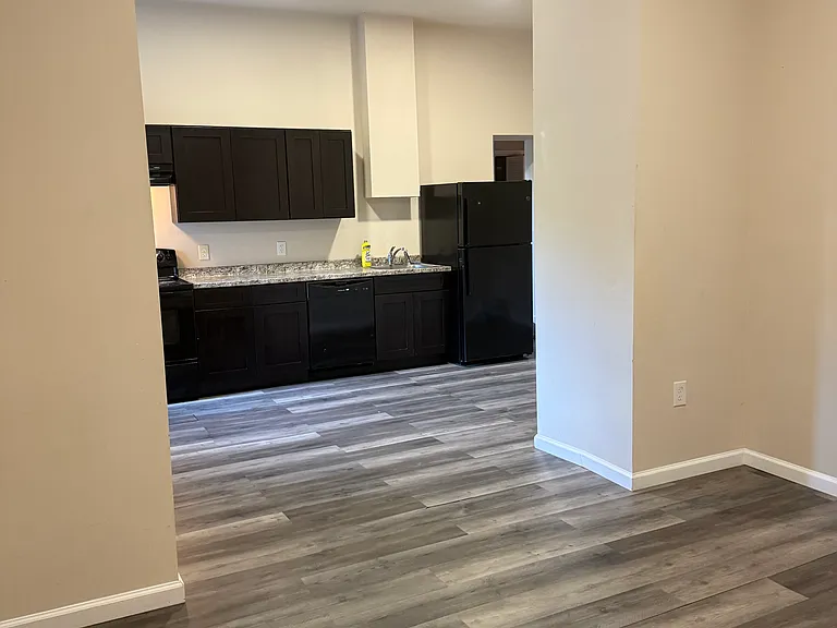 119 S Aubrey St #101 — Photo 7
