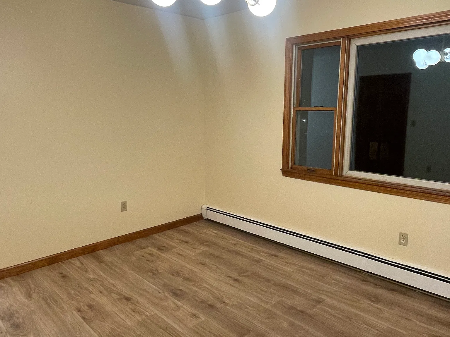 3 bed, 1.5 bath, 1500 sqft, $3,500 — Photo 4