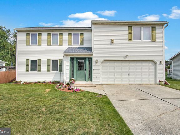 2nd image of 47 Honeysuckle Dr