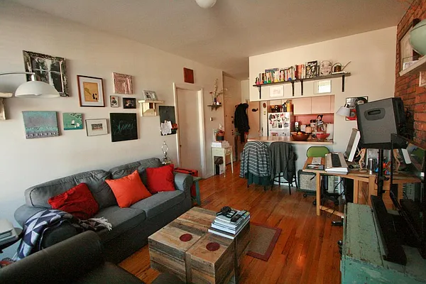 Rented by Corcoran | media 20