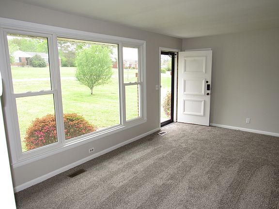 4th image of 4008 Oxbow Dr