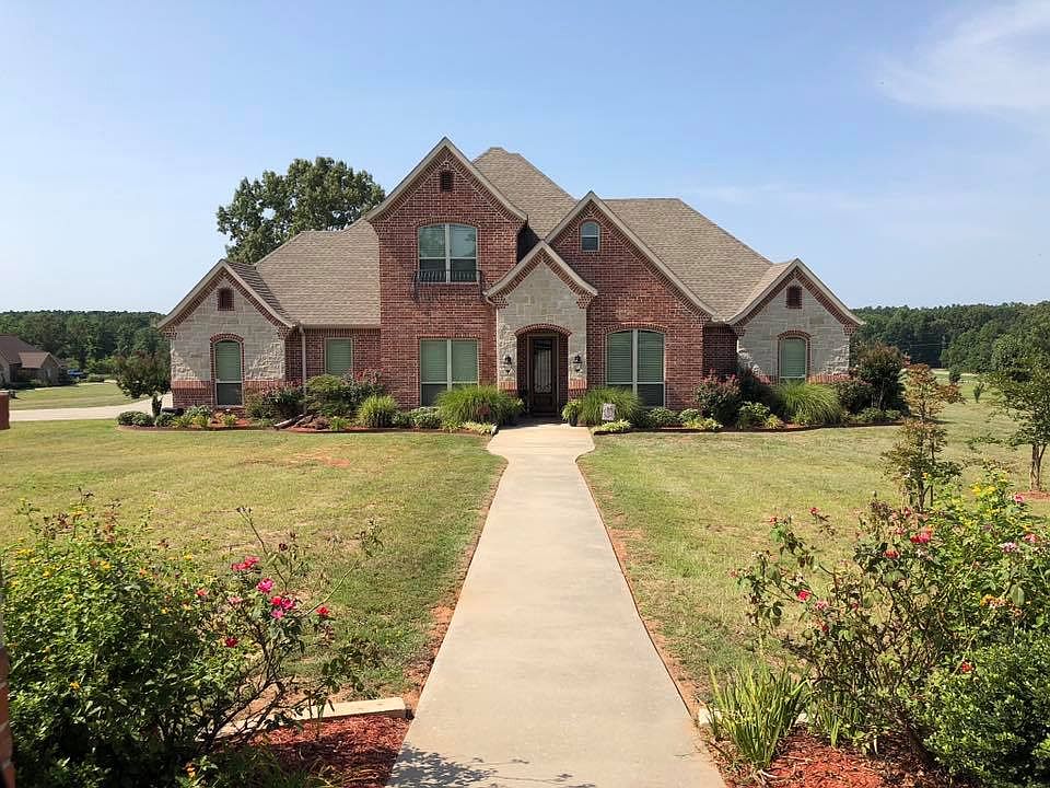 1st image of 54 Wildwood Dr
