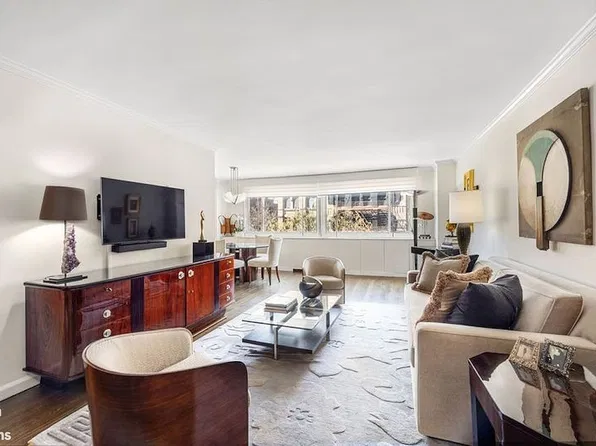 301 E 78th St APT 5D, New York, NY 10075