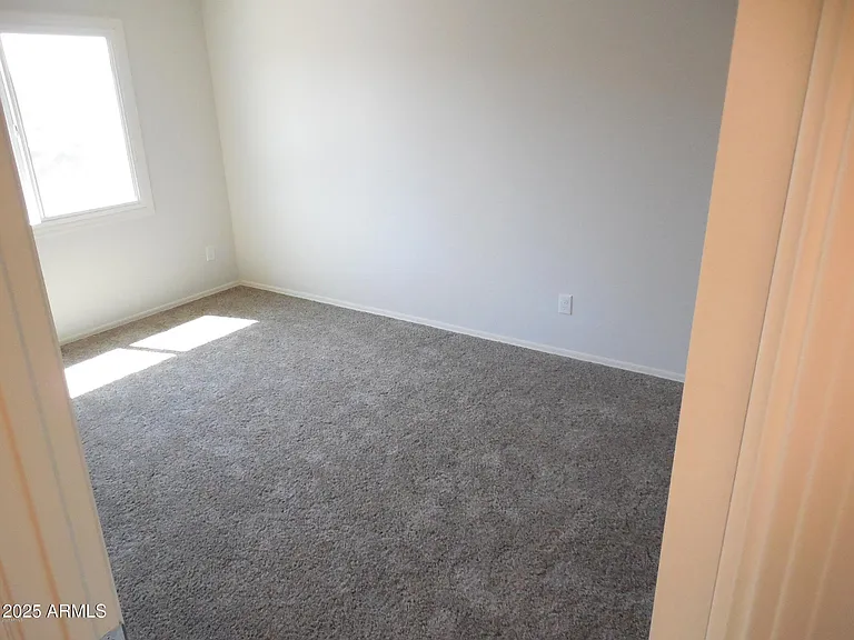 4712 E Broadway Rd — Photo 10