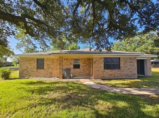414 Thompson Dr, Bay City, TX 77414