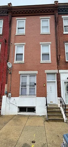 2441 N 5th St Photo 1